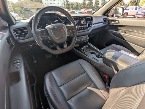 Used 2025 Dodge Durango GT AWD/4WD image 2