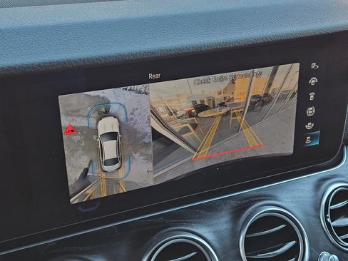 Certified 2023 Mercedes-Benz E 350 4MATIC Sedan image 19