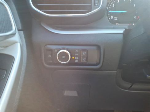 Certified 2024 Ford Explorer XLT w/ Equipment Group 202A image 17