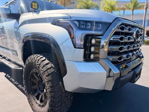 Used 2023 Toyota Tundra Platinum AWD/4WD image 11
