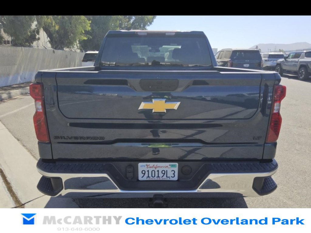 Used 2022 Chevrolet Silverado 1500 LT w/ LPO, Dark Essentials Package AWD/4WD image 3
