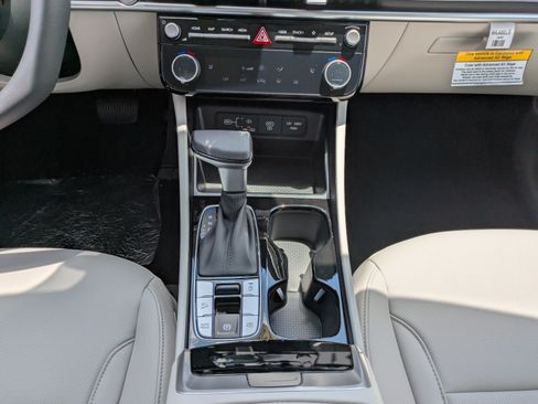 New 2026 Hyundai Tucson SEL Plus FWD image 18