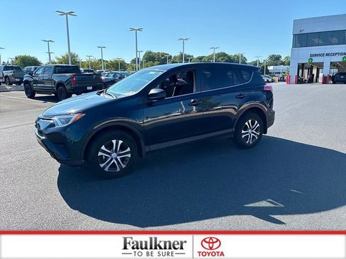 Used 2017 Toyota RAV4 LE w/ All Weather Liner Package AWD/4WD image 12