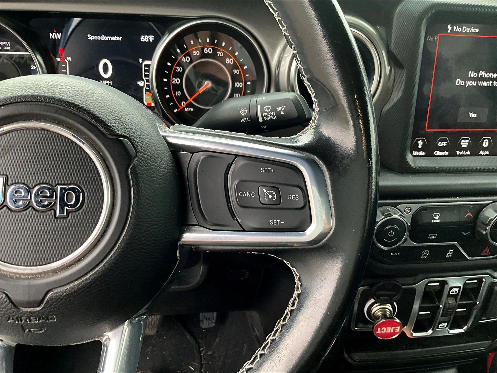 Used 2022 Jeep Gladiator Overland AWD/4WD image 7