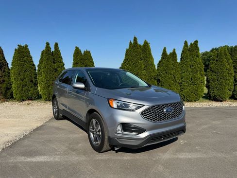 Certified 2023 Ford Edge SEL w/ Convenience Package AWD/4WD image 36