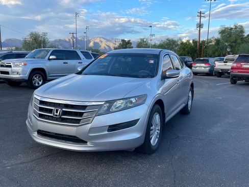 Used 2012 Honda Crosstour EX image 1