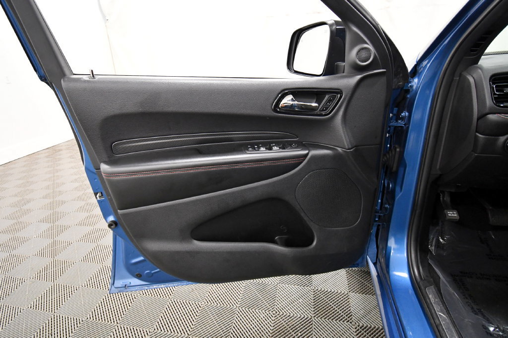Used 2025 Dodge Durango GT AWD/4WD image 13