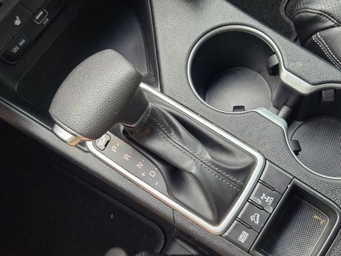 Used 2021 Kia Sportage S image 19