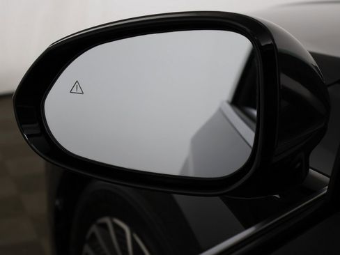 Used 2025 Hyundai Sonata Limited image 39