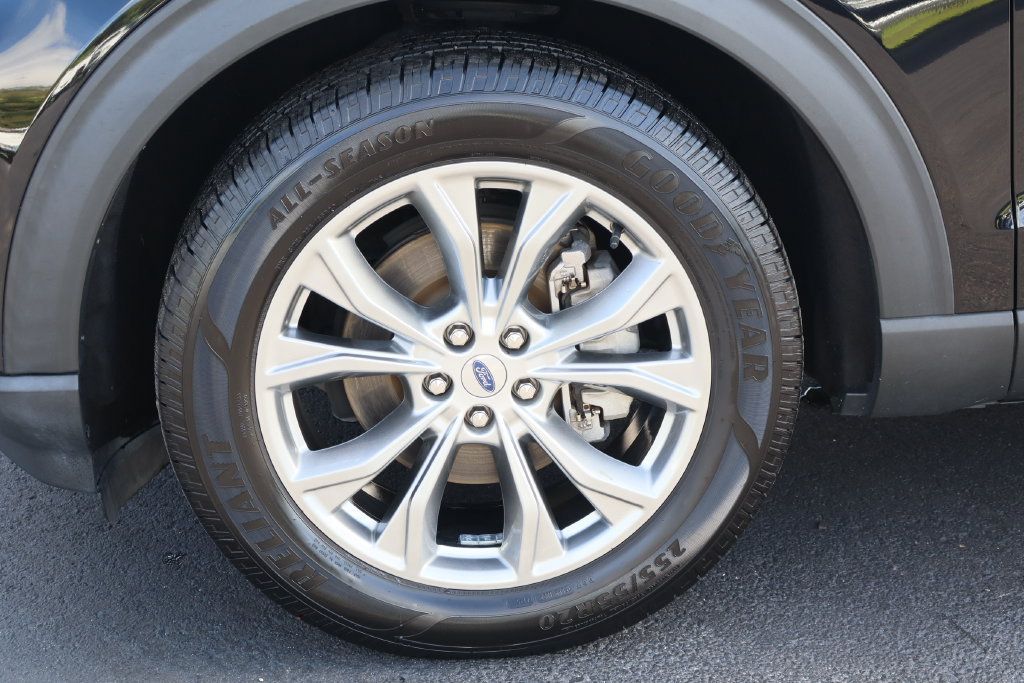 Used 2022 Ford Explorer XLT w/ Equipment Group 202A RWD image 33