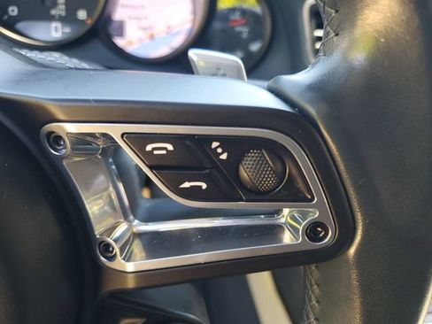 Used 2018 Porsche 911 Carrera GTS image 25