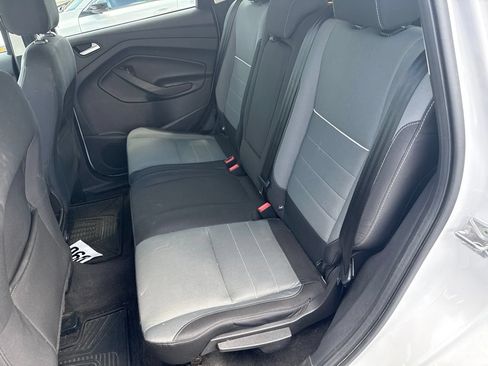 Used 2015 Ford Escape SE FWD image 12