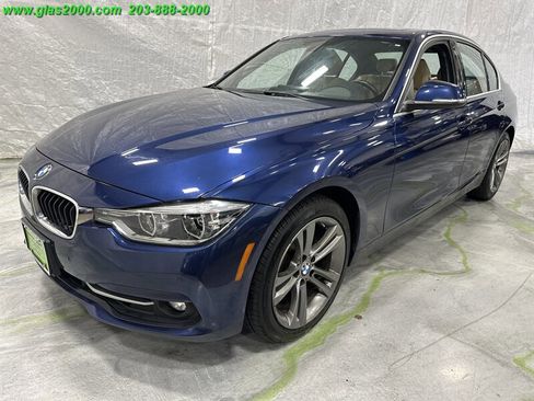 Used 2017 BMW 330i xDrive Sedan image 1