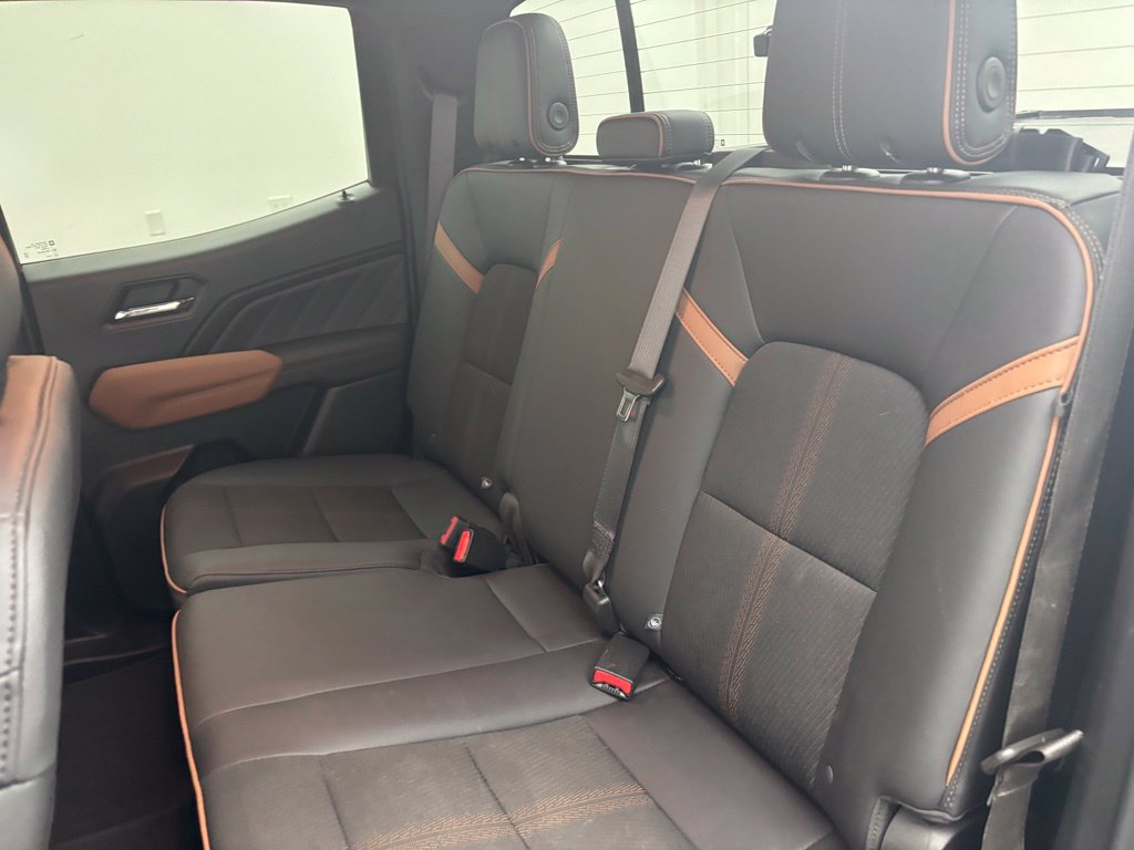 Used 2024 GMC Canyon AT4 w/ Technology Package AWD/4WD image 37