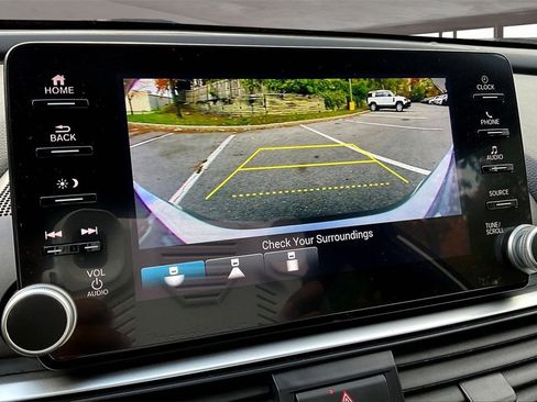 Used 2022 Honda Accord Sport image 13