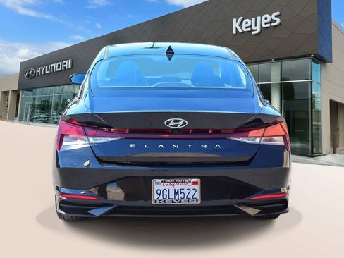 Certified 2023 Hyundai Elantra SEL w/ Convenience Package image 6