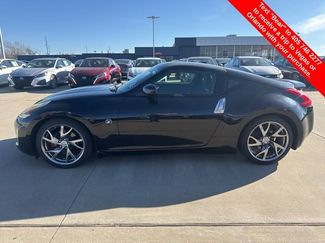 Used 2013 Nissan 370Z Touring video 2
