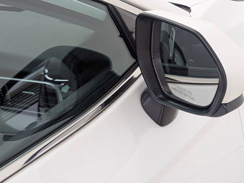 Used 2021 Toyota Camry SE image 21