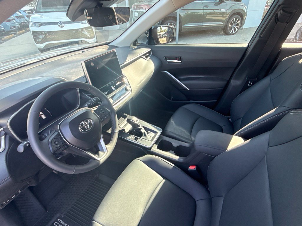 Used 2026 Toyota Corolla Cross XLE w/ Convenience Package AWD/4WD image 12