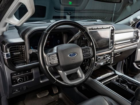 Used 2023 Ford F250 Lariat image 17