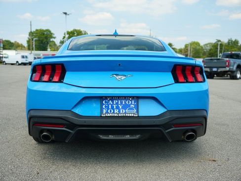 Used 2024 Ford Mustang Premium image 5