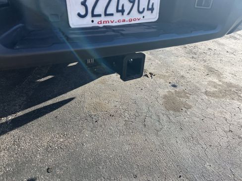 Used 2024 Nissan Frontier SL image 19