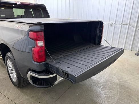 Used 2019 Chevrolet Silverado 1500 LT w/ All-Star Edition AWD/4WD image 12