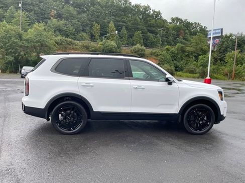 Used 2024 Kia Telluride EX X-Line AWD/4WD image 8