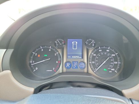Used 2019 Lexus GX 460 Premium AWD/4WD image 30