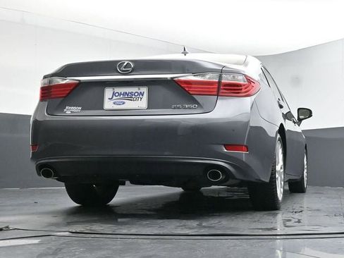 Used 2014 Lexus ES 350 w/ Luxury Package image 35