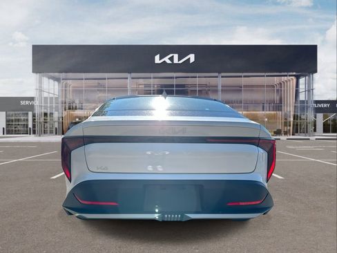 New 2025 Kia K4 EX image 7