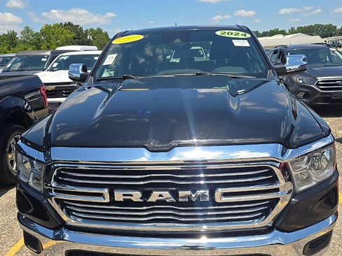 Used 2024 RAM 1500 Laramie RWD image 3