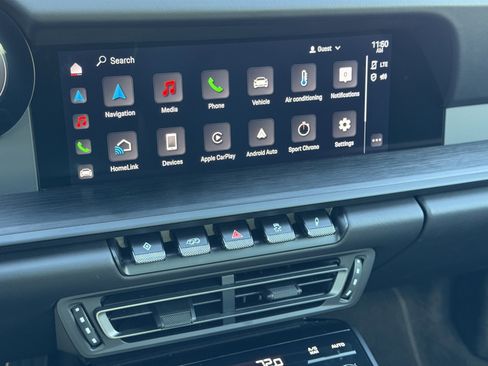 Certified 2022 Porsche 911 Targa 4 GTS image 19