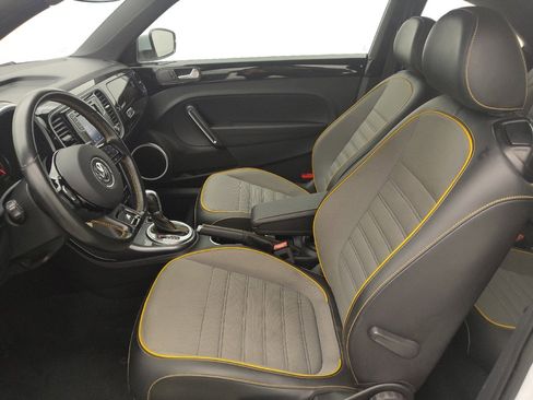 Used 2017 Volkswagen Beetle 1.8T Dune image 17