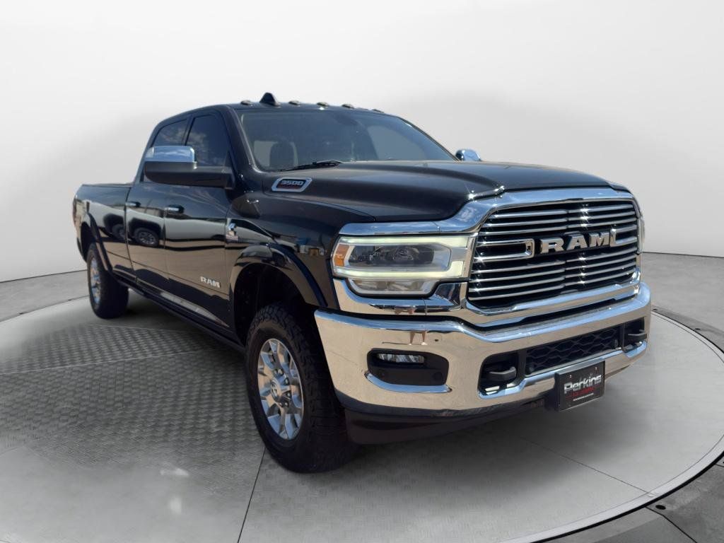 Used 2022 RAM 3500 Laramie AWD/4WD image 3