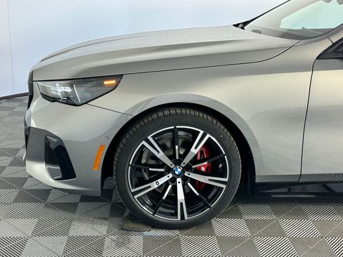 New 2026 BMW 530i w/ M Sport Package image 9