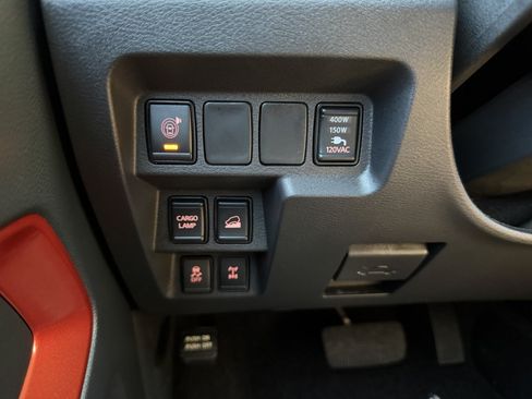 Used 2025 Nissan Frontier PRO-4X w/ Pro Premium Package AWD/4WD image 28