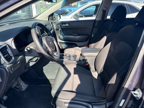 Used 2017 Kia Sportage LX FWD image 6