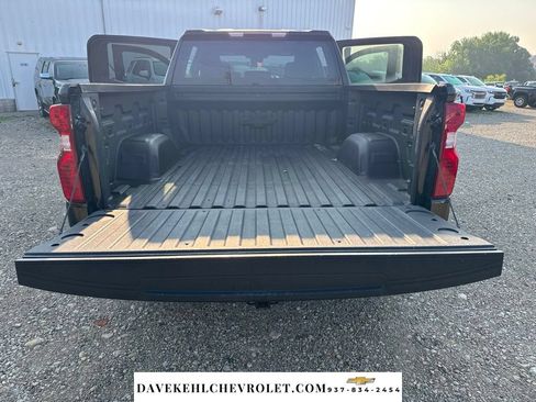 Used 2025 Chevrolet Silverado 1500 LT AWD/4WD image 27