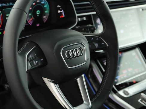 New 2026 Audi Q8 Premium Plus image 16