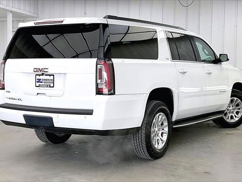 Used 2019 GMC Yukon XL SLT w/ Open Road Package image 12