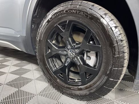 Used 2024 Volkswagen Atlas Peak Edition SEL image 14