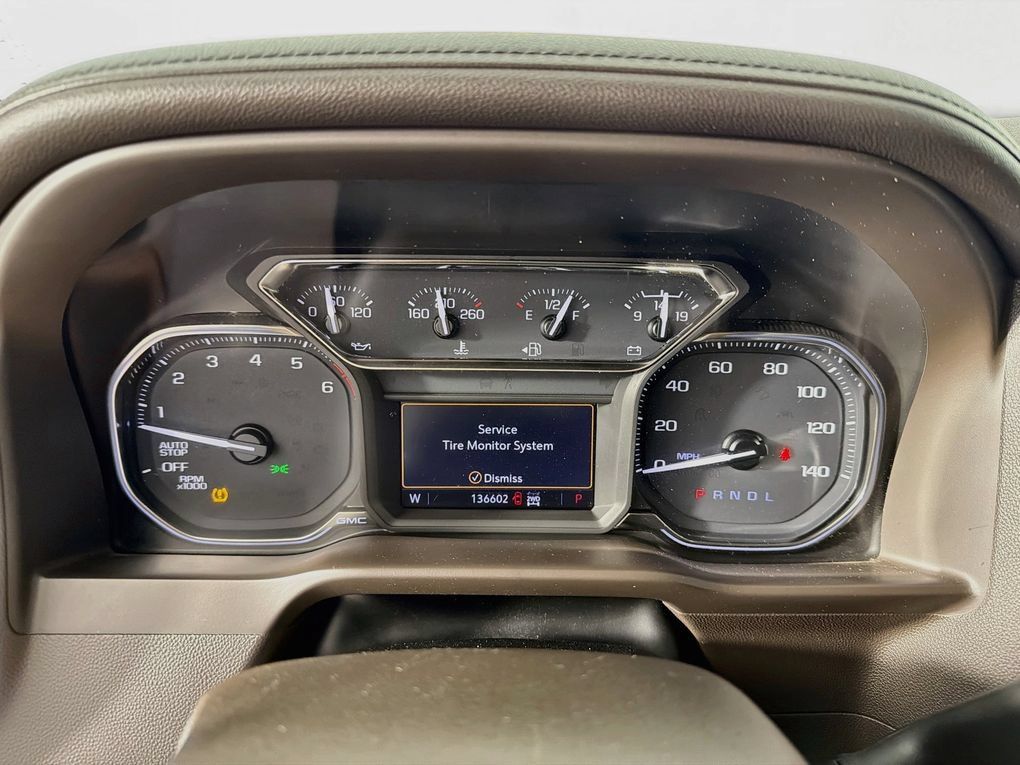 Used 2020 GMC Sierra 1500 SLT w/ SLT Premium Plus Package AWD/4WD image 16
