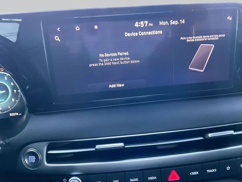 Used 2024 Hyundai Palisade SEL FWD image 7