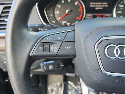 Used 2023 Audi Q5 2.0T Premium image 24