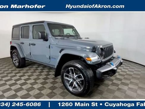 Used 2024 Jeep Wrangler Unlimited w/ Convenience Group AWD/4WD image 1
