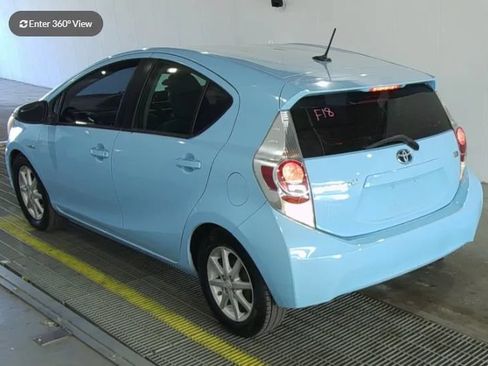 Used 2013 Toyota Prius C Three FWD image 2