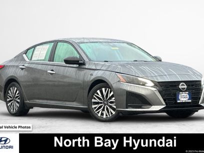 Used 2024 Nissan Altima 2.5 SV