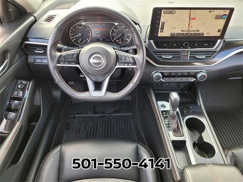 Used 2024 Nissan Altima 2.5 SR w/ SR Premium Package image 13