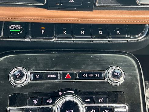 Used 2021 Lincoln Nautilus Reserve w/ Equipment Group 201A image 26